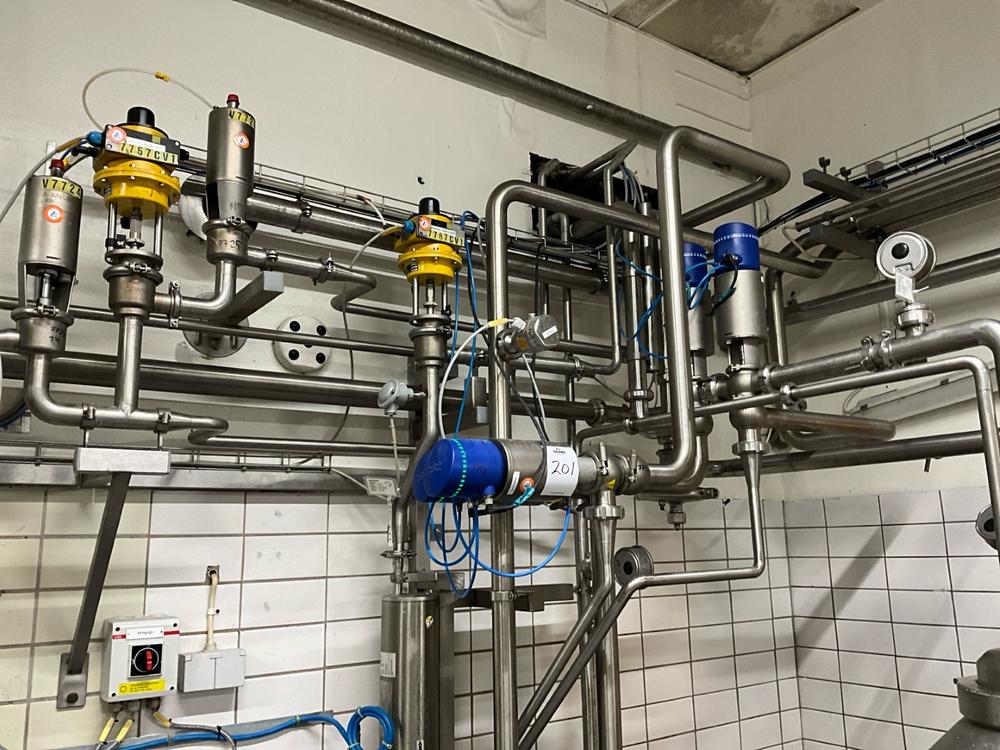 Alfa Laval pneumatic valve (9x)