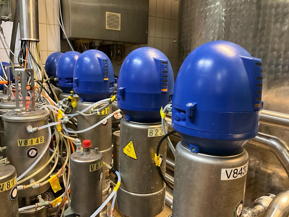 Alfa Laval pneumatic valve station