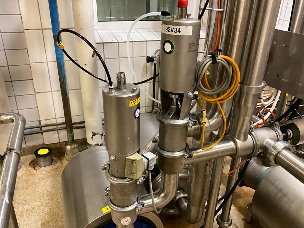 Alfa Laval pneumatic valve station