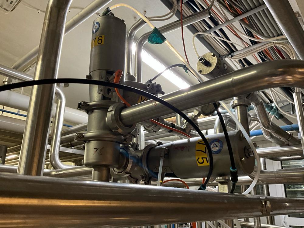 Alfa Laval pneumatic valve station
