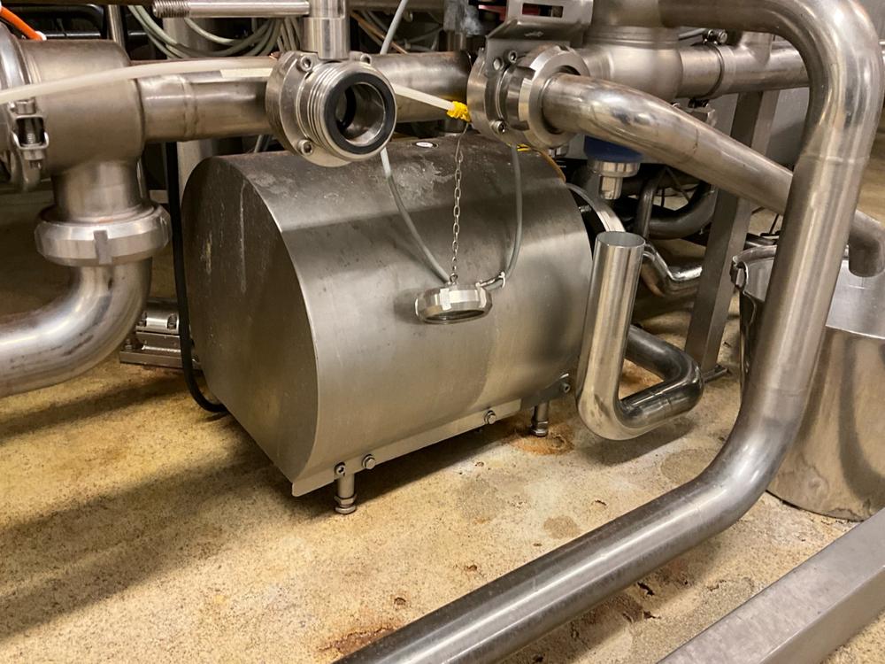 Alfa Laval Pneumatic valve and pump setup