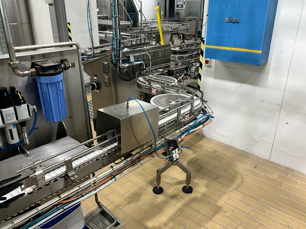 Tetra Pak Conveyors