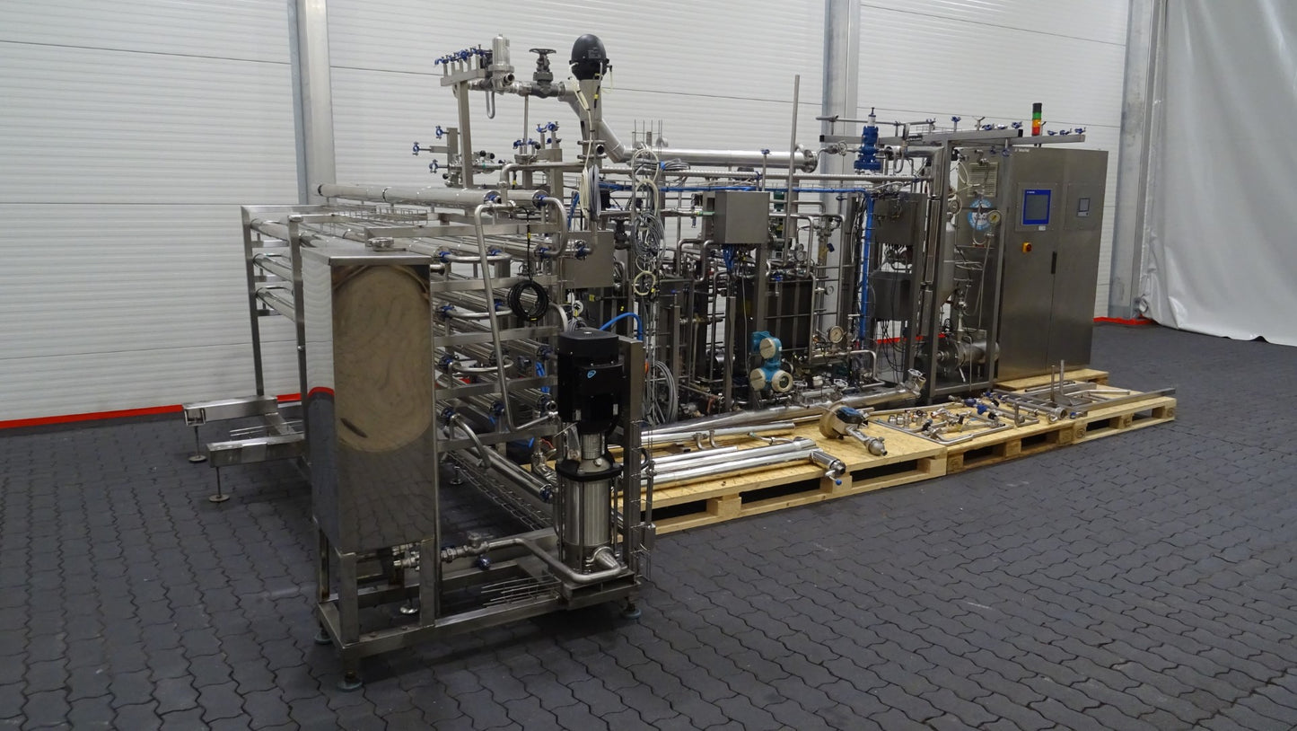 Desserts Pilot UHT plant with VTIS direct injection module Tetra Pak