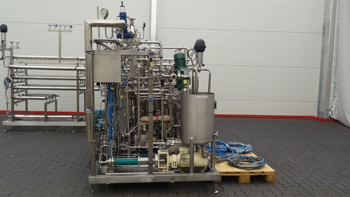 Desserts Pilot UHT plant with VTIS direct injection module Tetra Pak