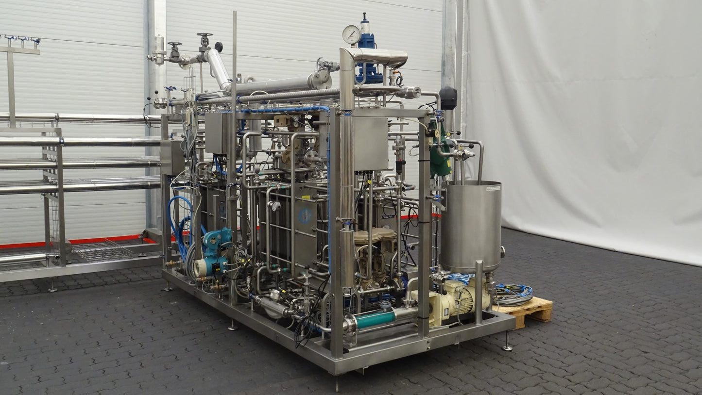 Desserts Pilot UHT plant with VTIS direct injection module Tetra Pak